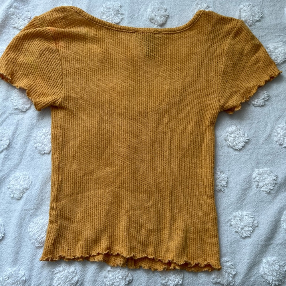 Yellow button down top - Picture 2 of 4